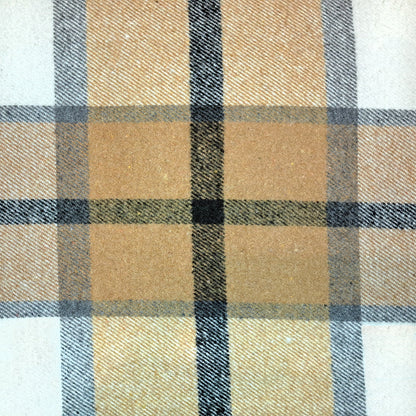 Danish Design Bowmore Deluxe Slumber Dog Bed – Sand close up swatch